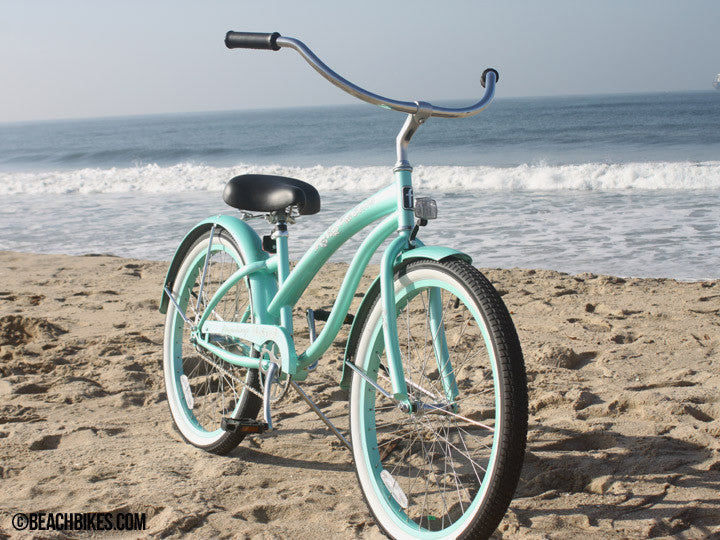 Firmstrong Bella Classic Single Speed - Women's 24" Beach Cruiser Bike