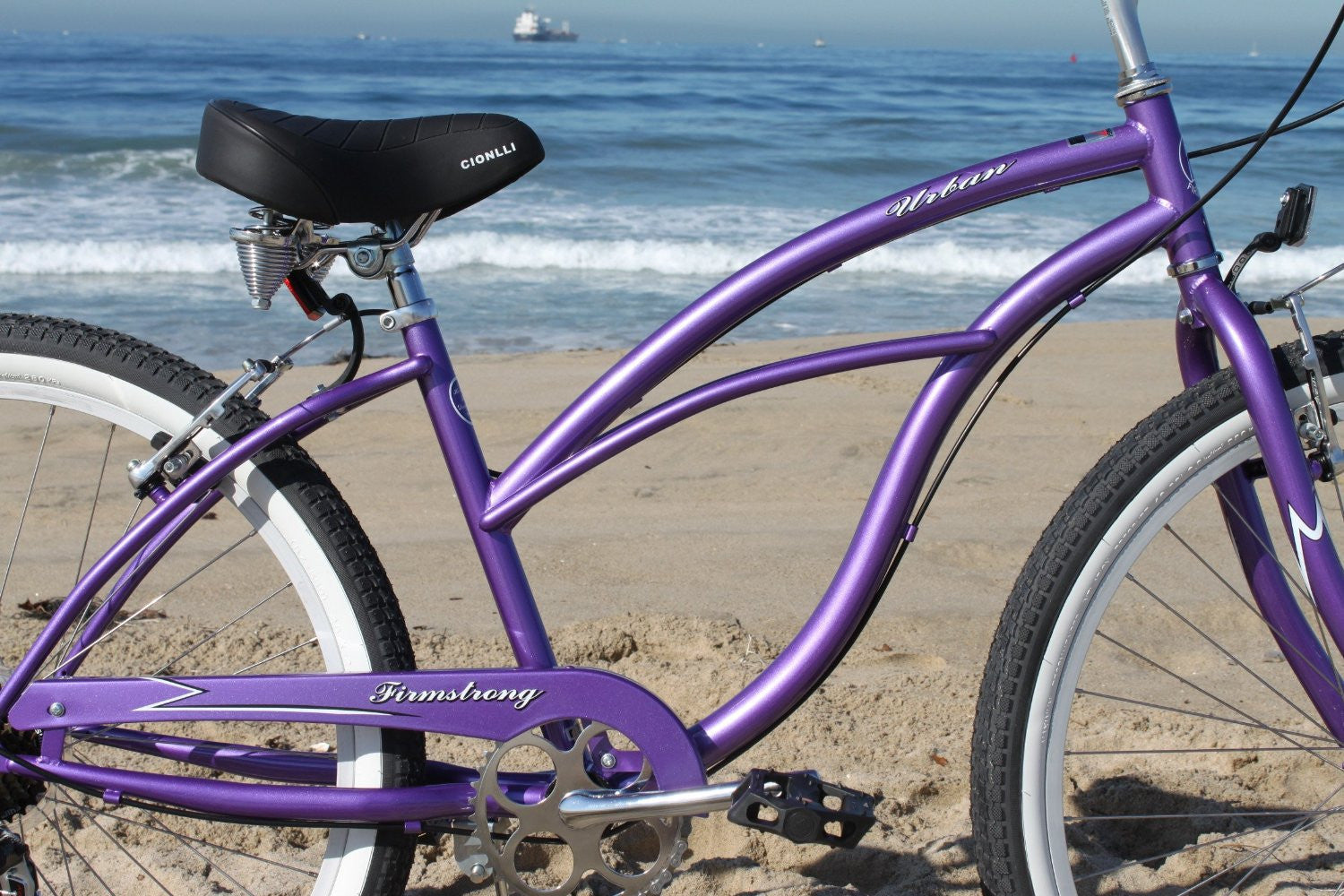 Firmstrong Urban Lady 7 Speed - Women's 26" Beach Cruiser Bike