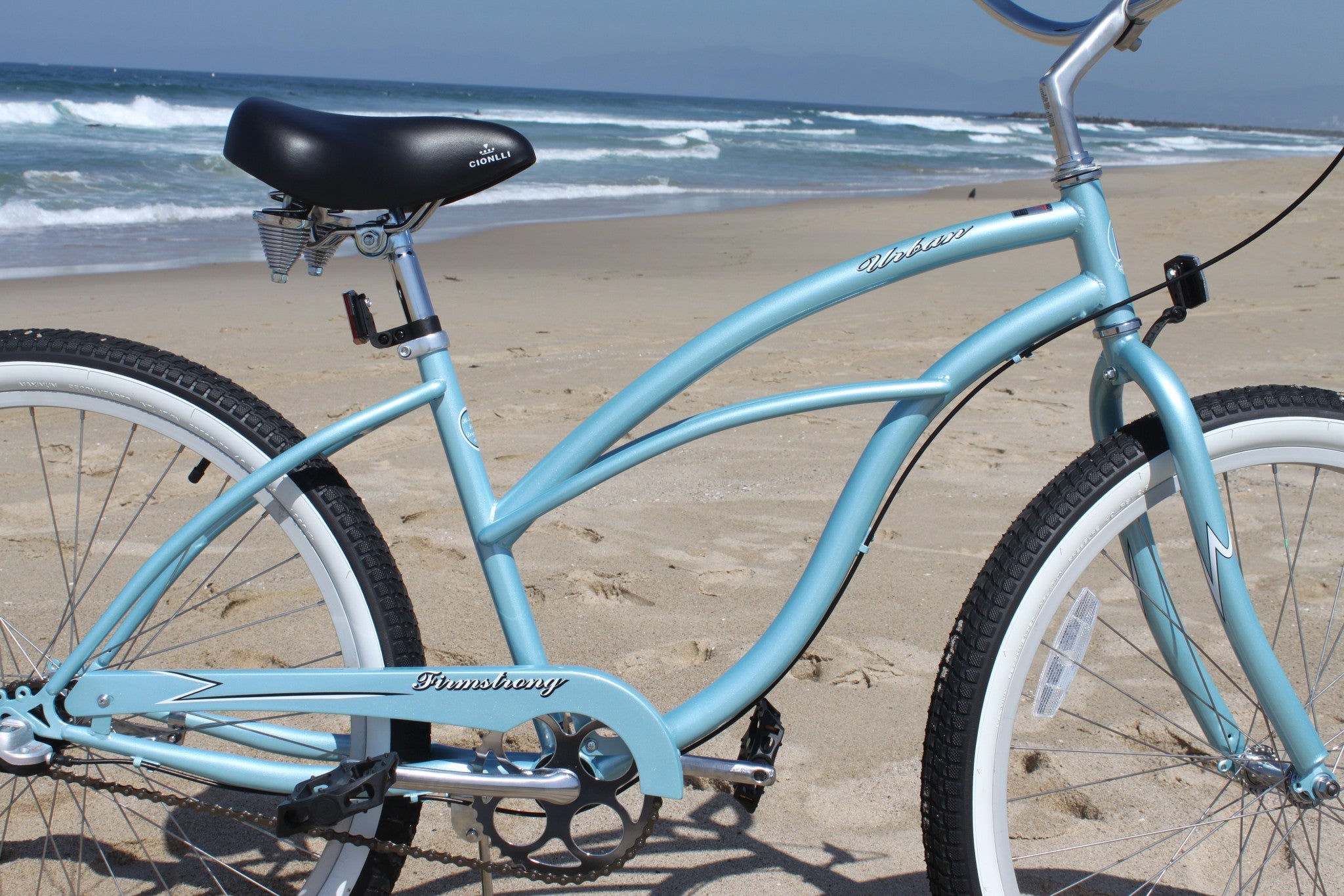 Firmstrong Urban Lady 3 Speed - Women's 26" Beach Cruiser Bike